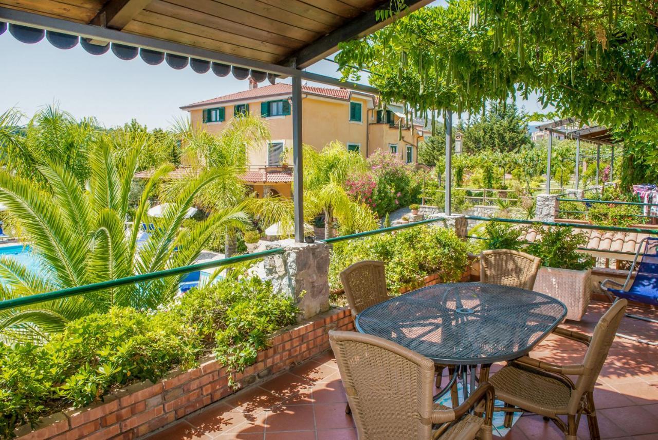 بالينورو Residence E B&B Villamirella المظهر الخارجي الصورة