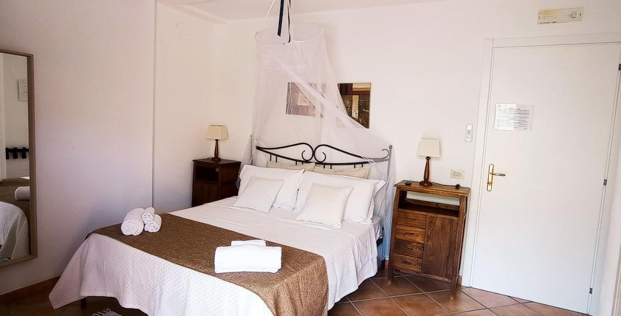 بالينورو Residence E B&B Villamirella المظهر الخارجي الصورة