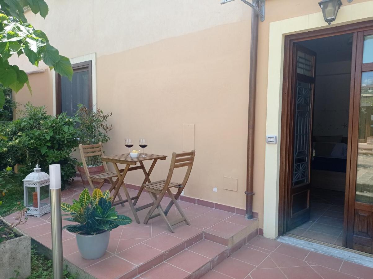 بالينورو Residence E B&B Villamirella المظهر الخارجي الصورة