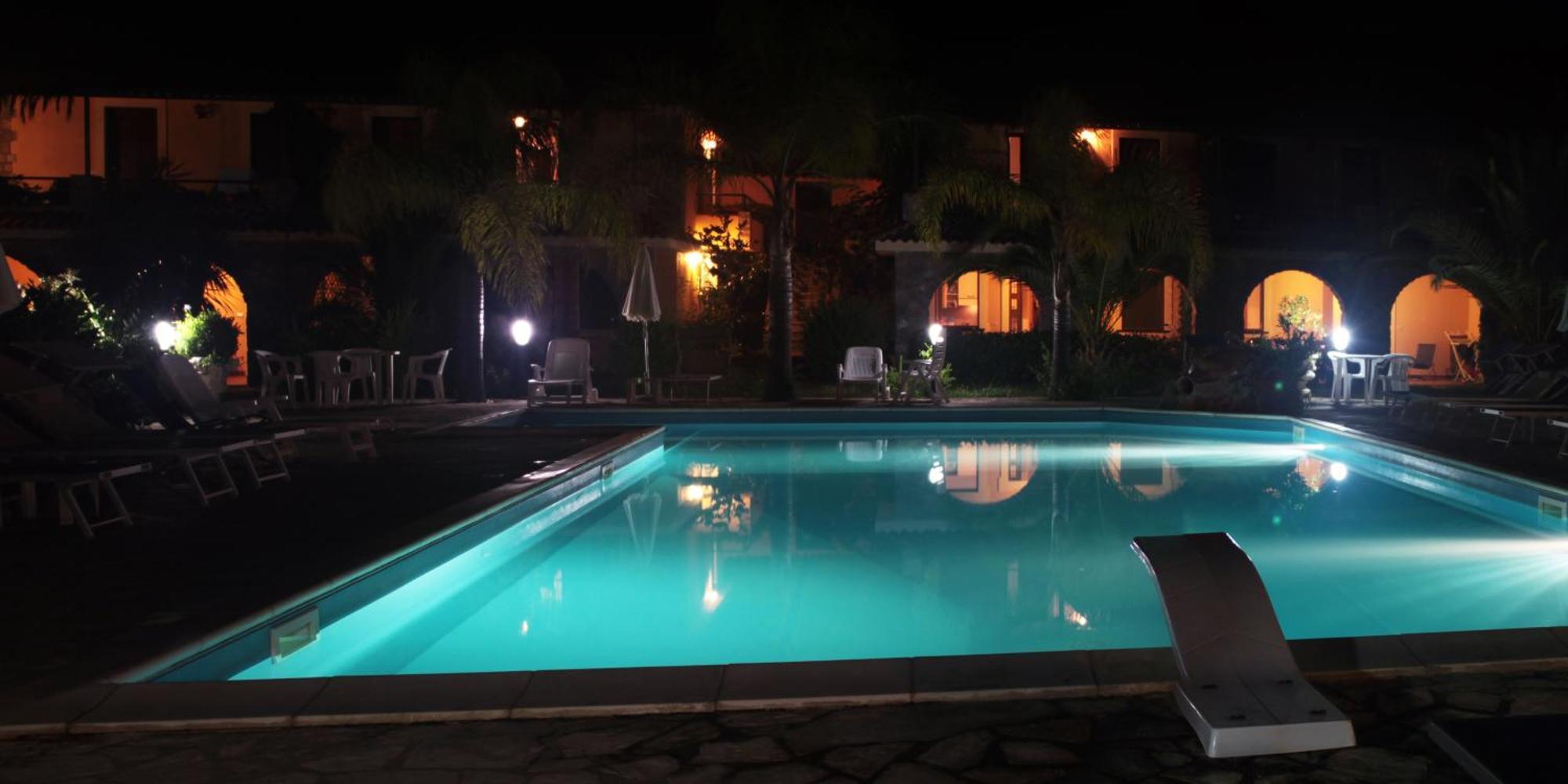 بالينورو Residence E B&B Villamirella المظهر الخارجي الصورة