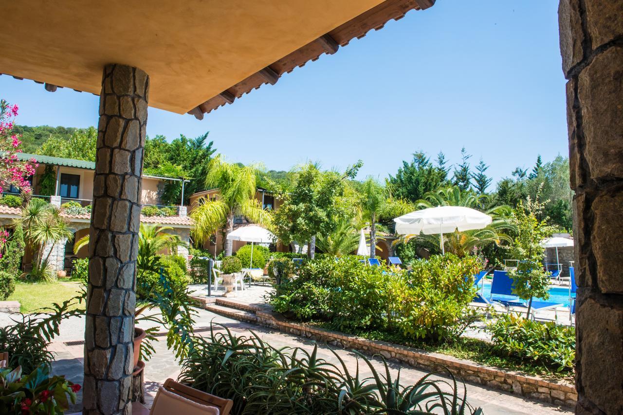 بالينورو Residence E B&B Villamirella المظهر الخارجي الصورة