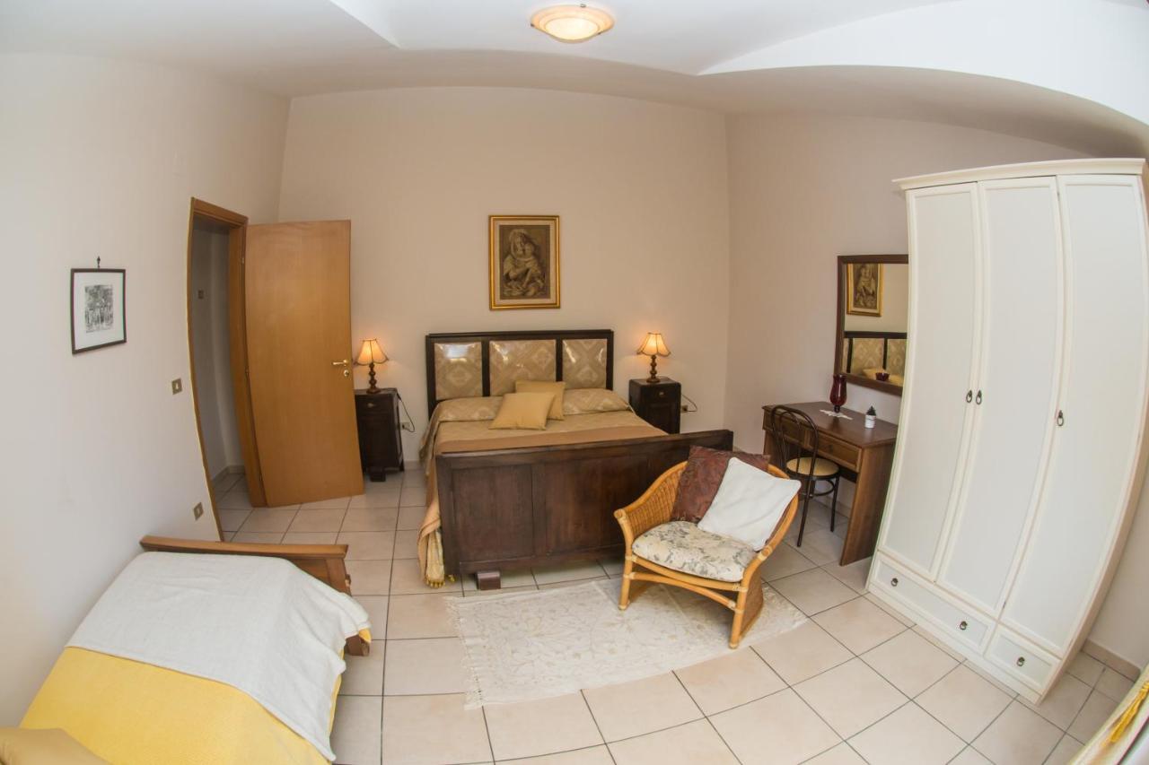 بالينورو Residence E B&B Villamirella المظهر الخارجي الصورة