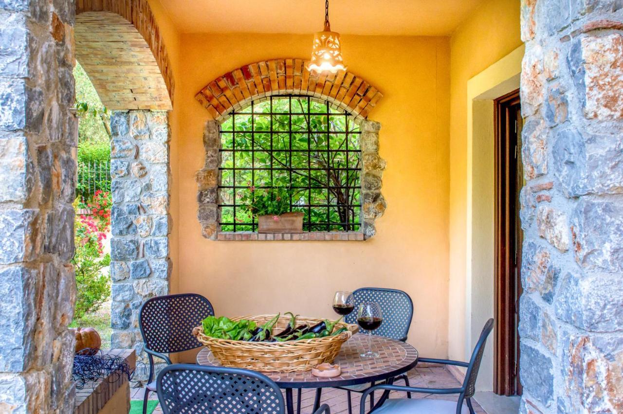 بالينورو Residence E B&B Villamirella المظهر الخارجي الصورة